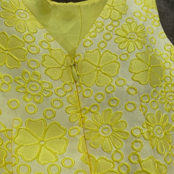 Camilla Textured Yellow Dress size 5 - Picture 6 of 9